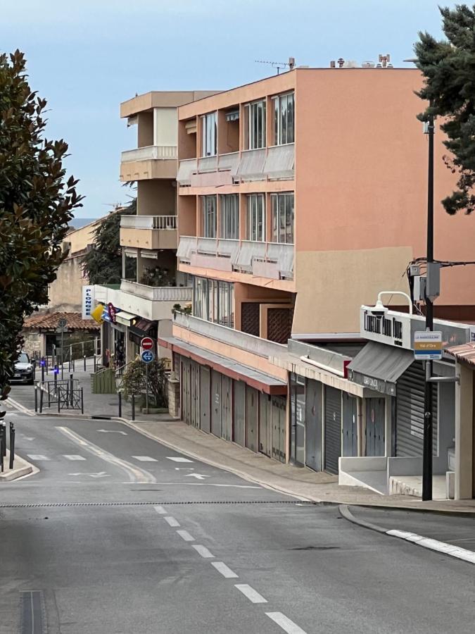 Magnifique Appartement A Cassis,Parking,2 Pas Du Port 外观 照片
